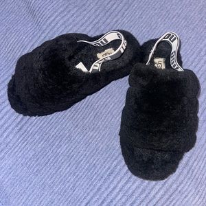 Black Ugg fluff yeah slippers